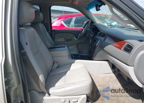 2013 Chevrolet Tahoe Lt from USA, damaged, VIN 1GNSCBE07DR349394